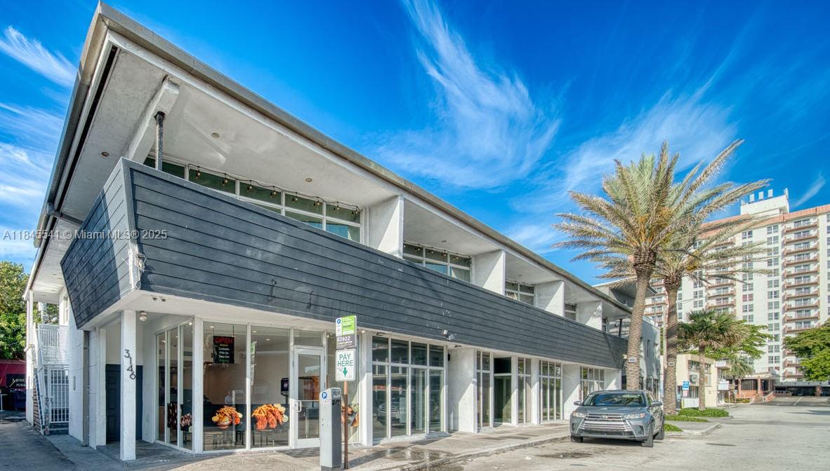 Turnkey Beachside Restaurant For Sale