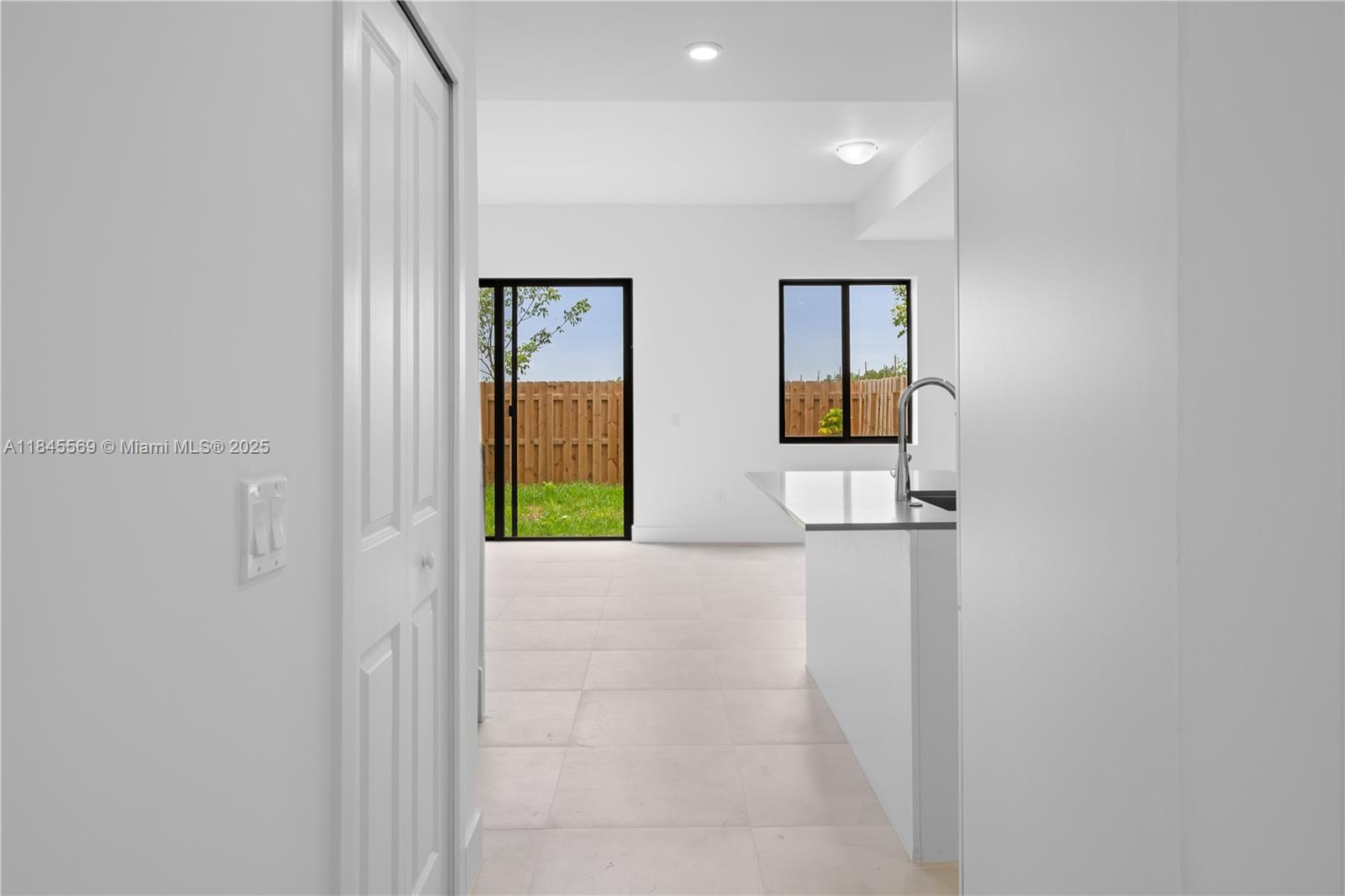 Property photo # 6