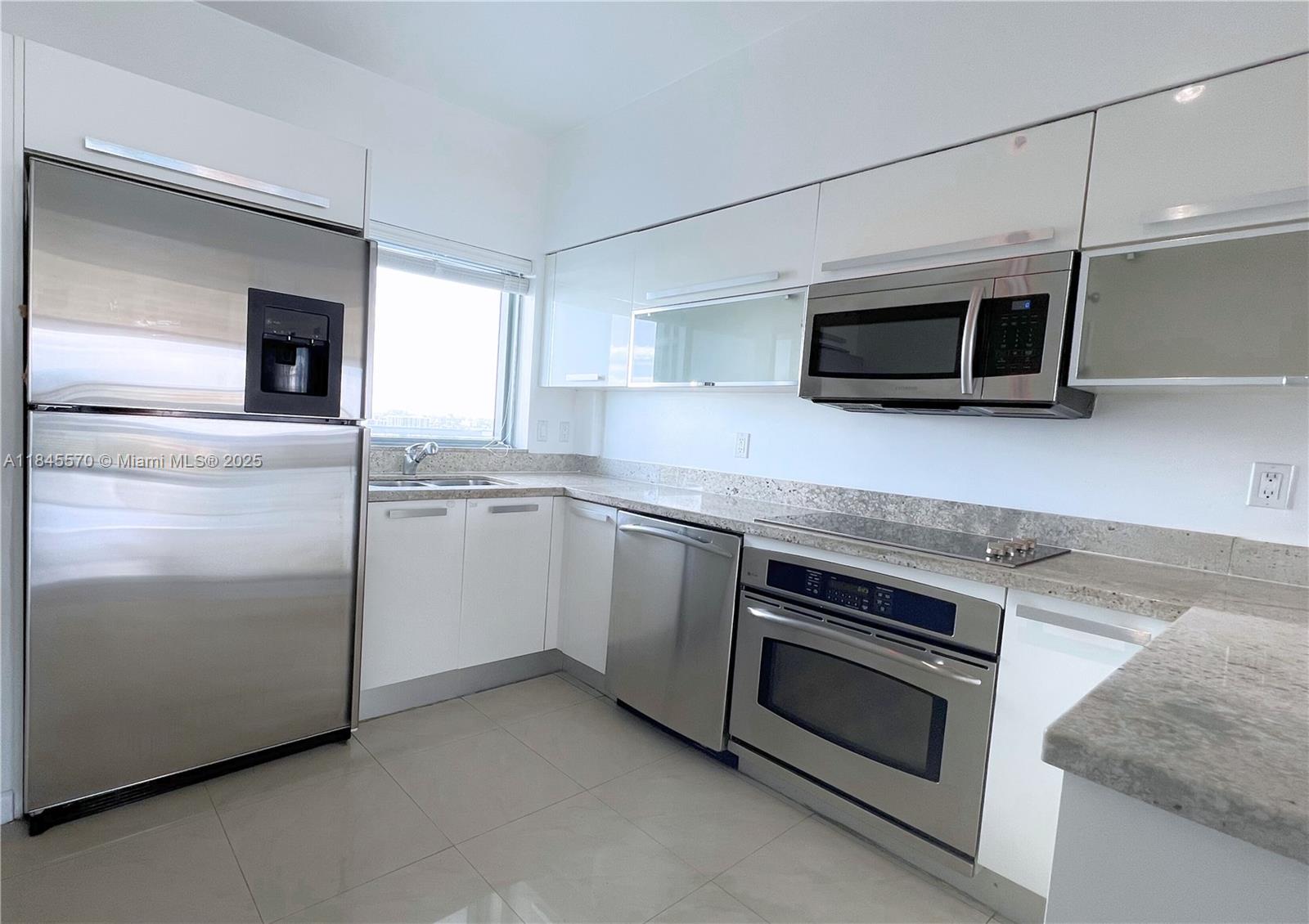 Property photo # 4