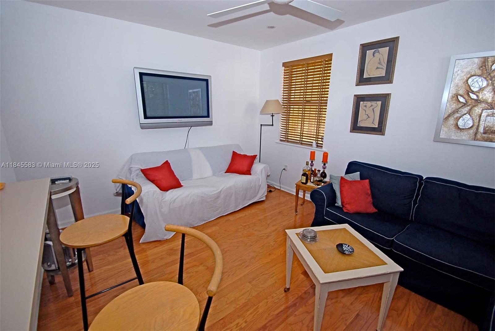 Property photo # 9