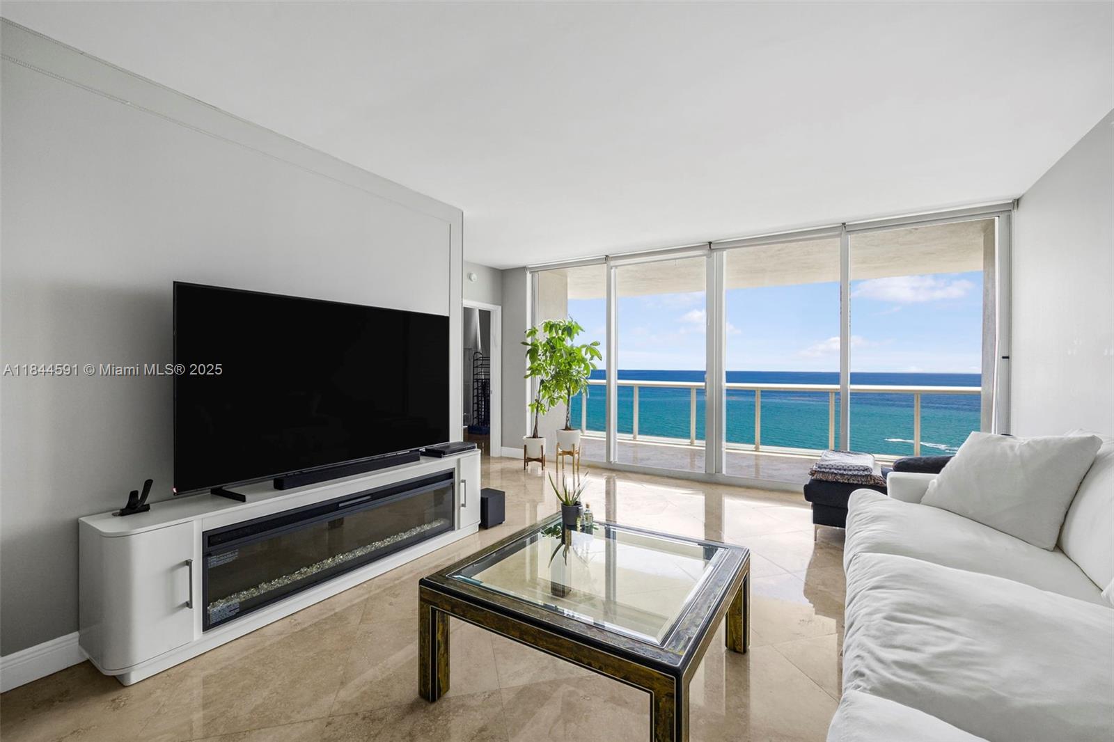 4775 Collins Ave #2002, Miami Beach FL 33140