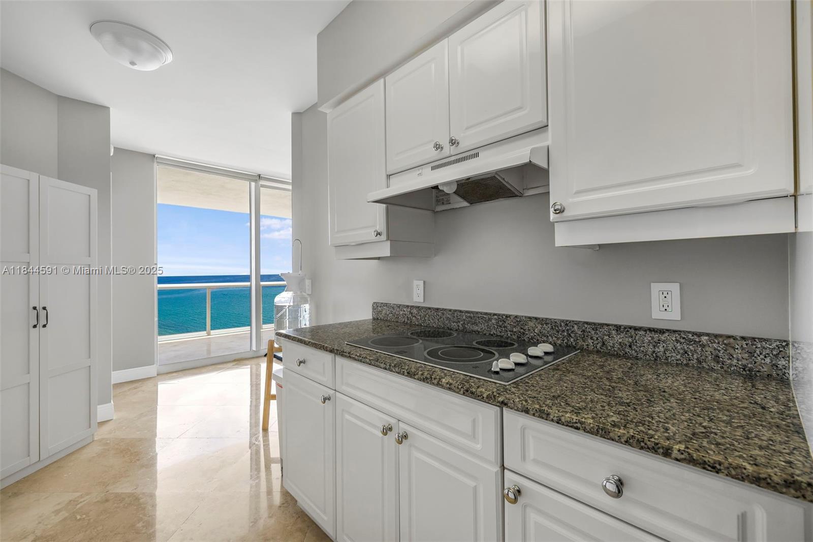 4775 Collins Ave #2002, Miami Beach FL 33140