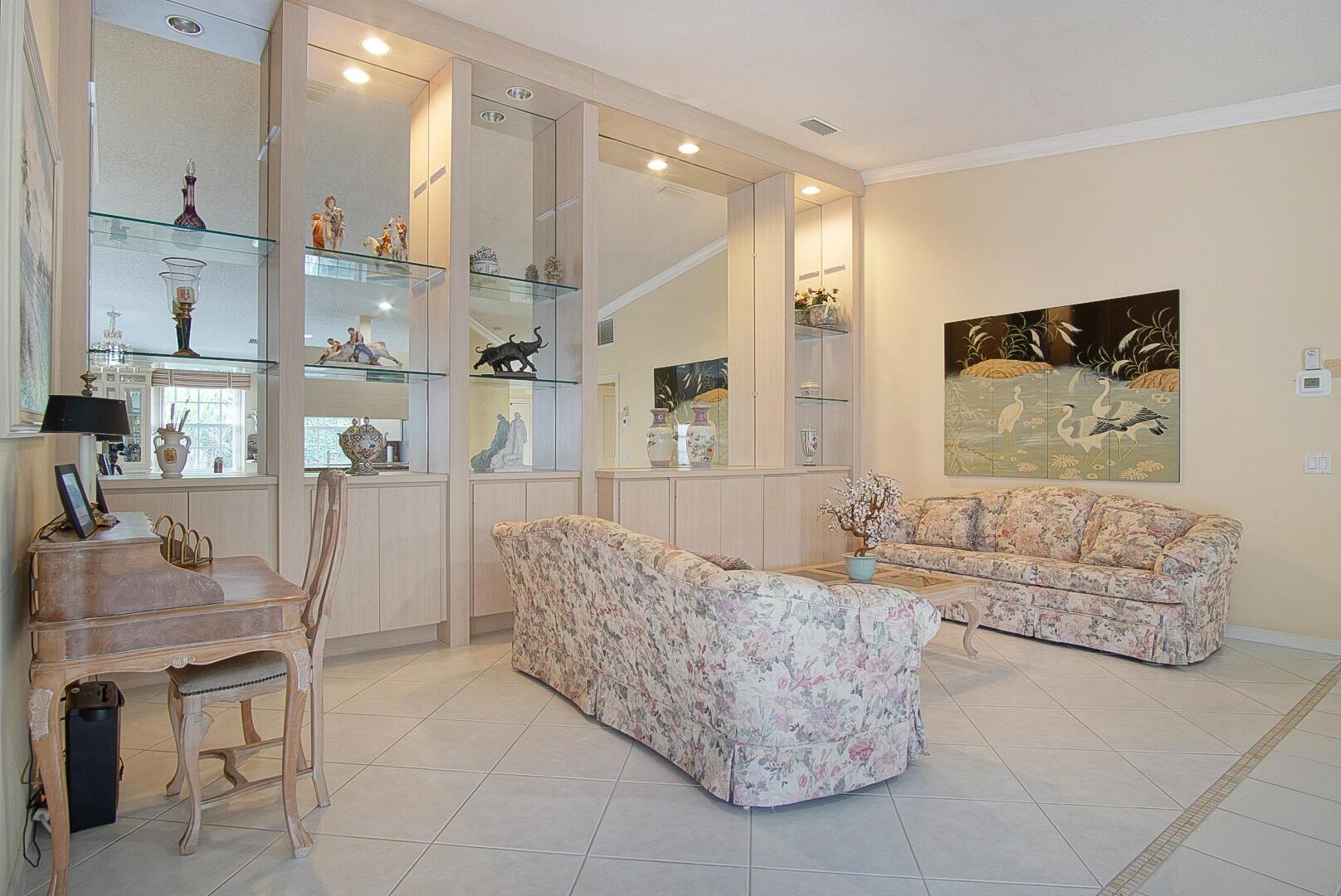 Homes for sale in Port St. Lucie, FL | 1246 Nw Bentley Circle #B, Port St. Lucie, FL 34986 | MLS# R11109746