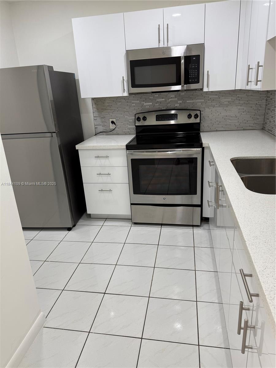Property photo # 4