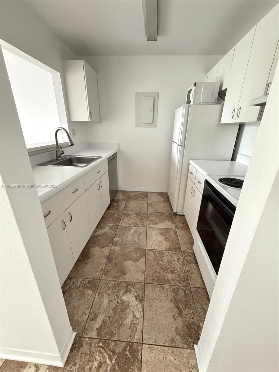 Property photo # 3