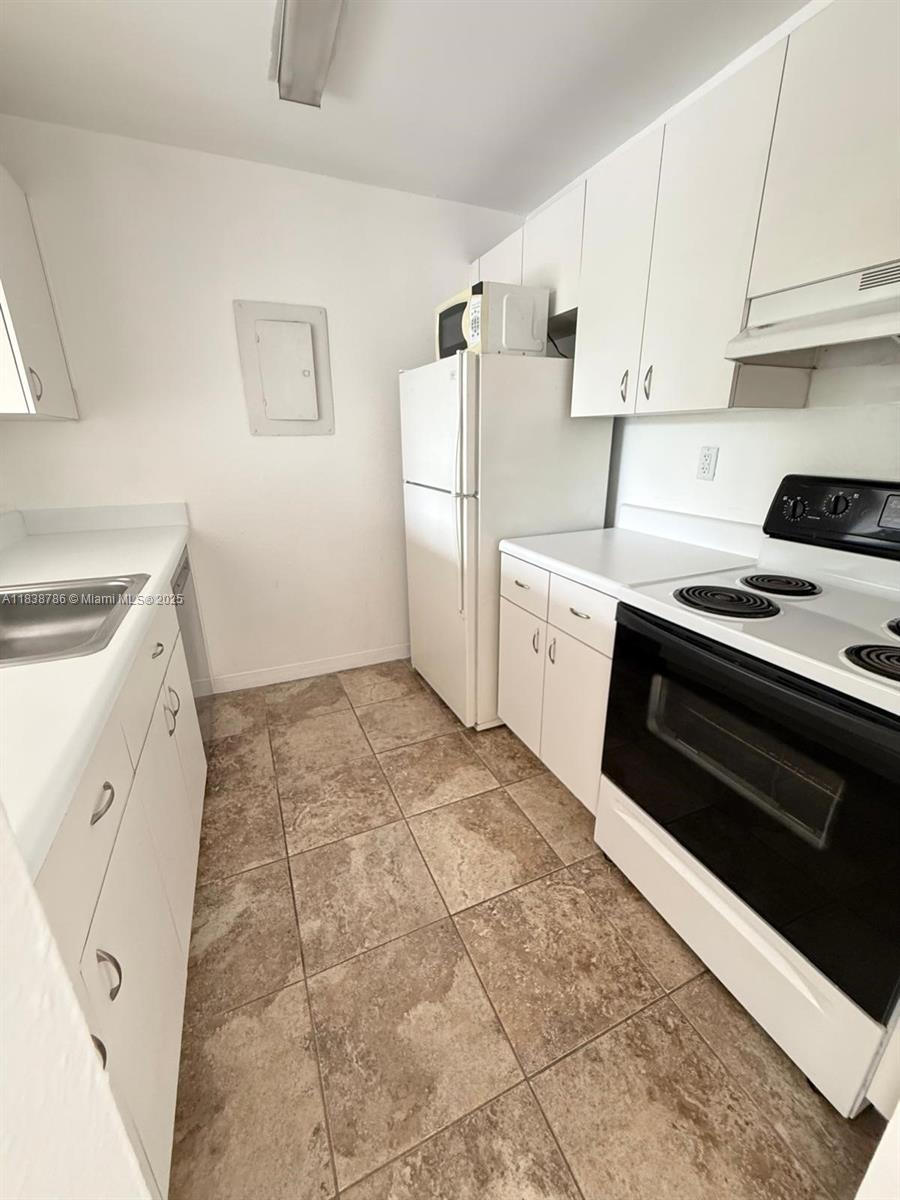 Property photo # 8