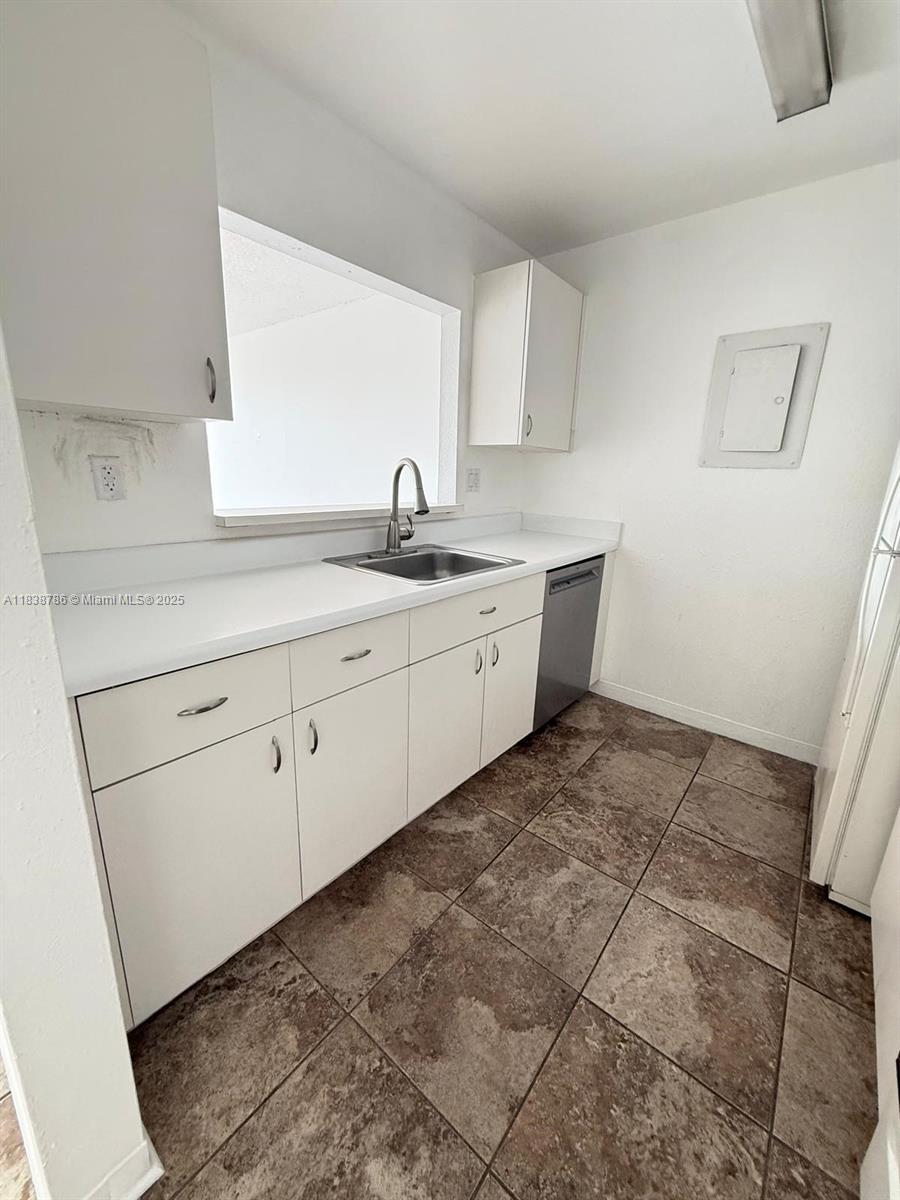 Property photo # 6