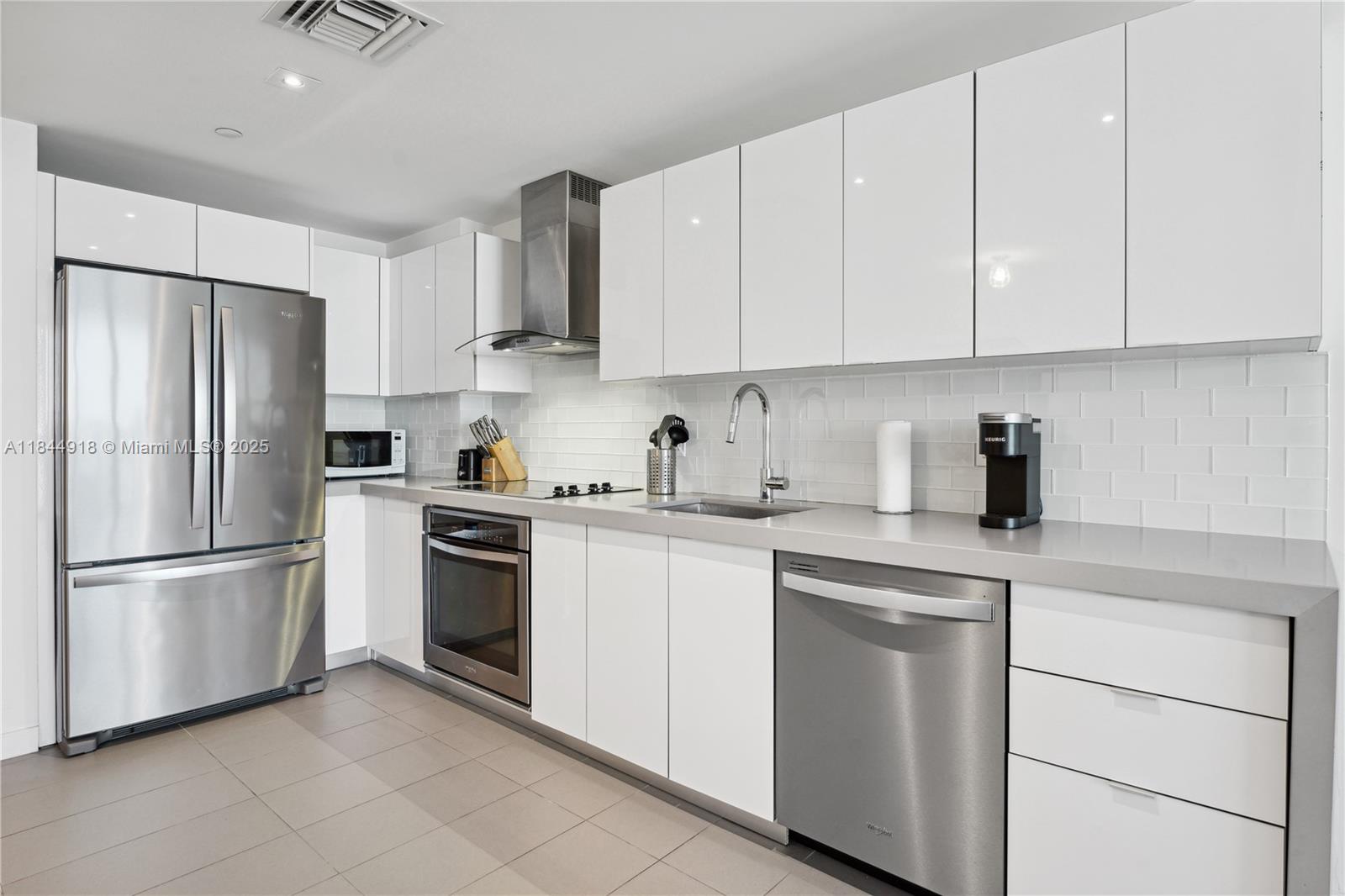 Property photo # 4