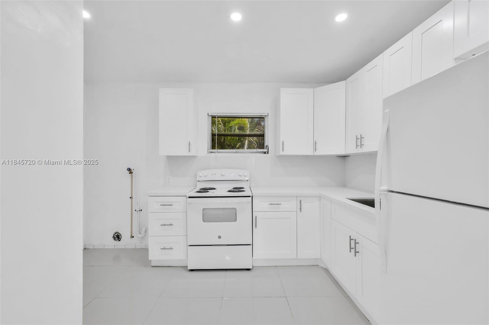 Property photo # 5