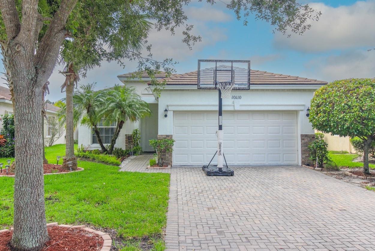 Homes for sale in Port St. Lucie, FL | 10110 Sw Chadwick Dr, Port St. Lucie, FL 34987 | MLS# F10515078