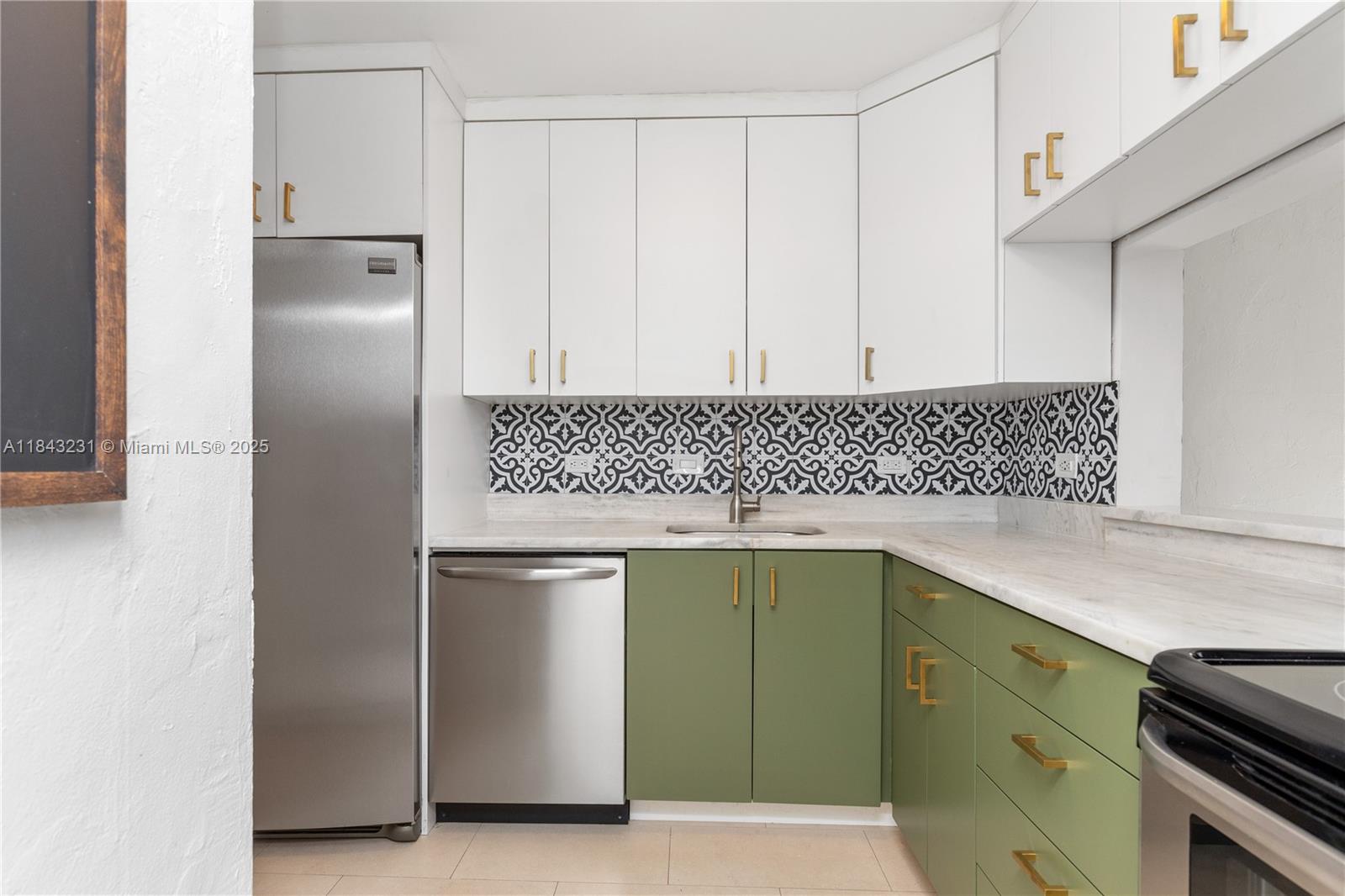 Property photo # 3