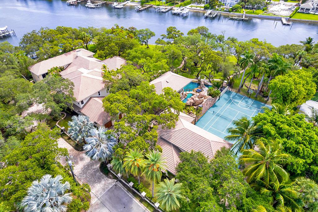 Image to showcase the property located at 13264 Flamingo Terrace
