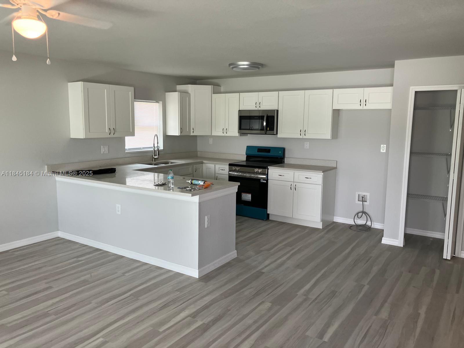 Property photo # 6