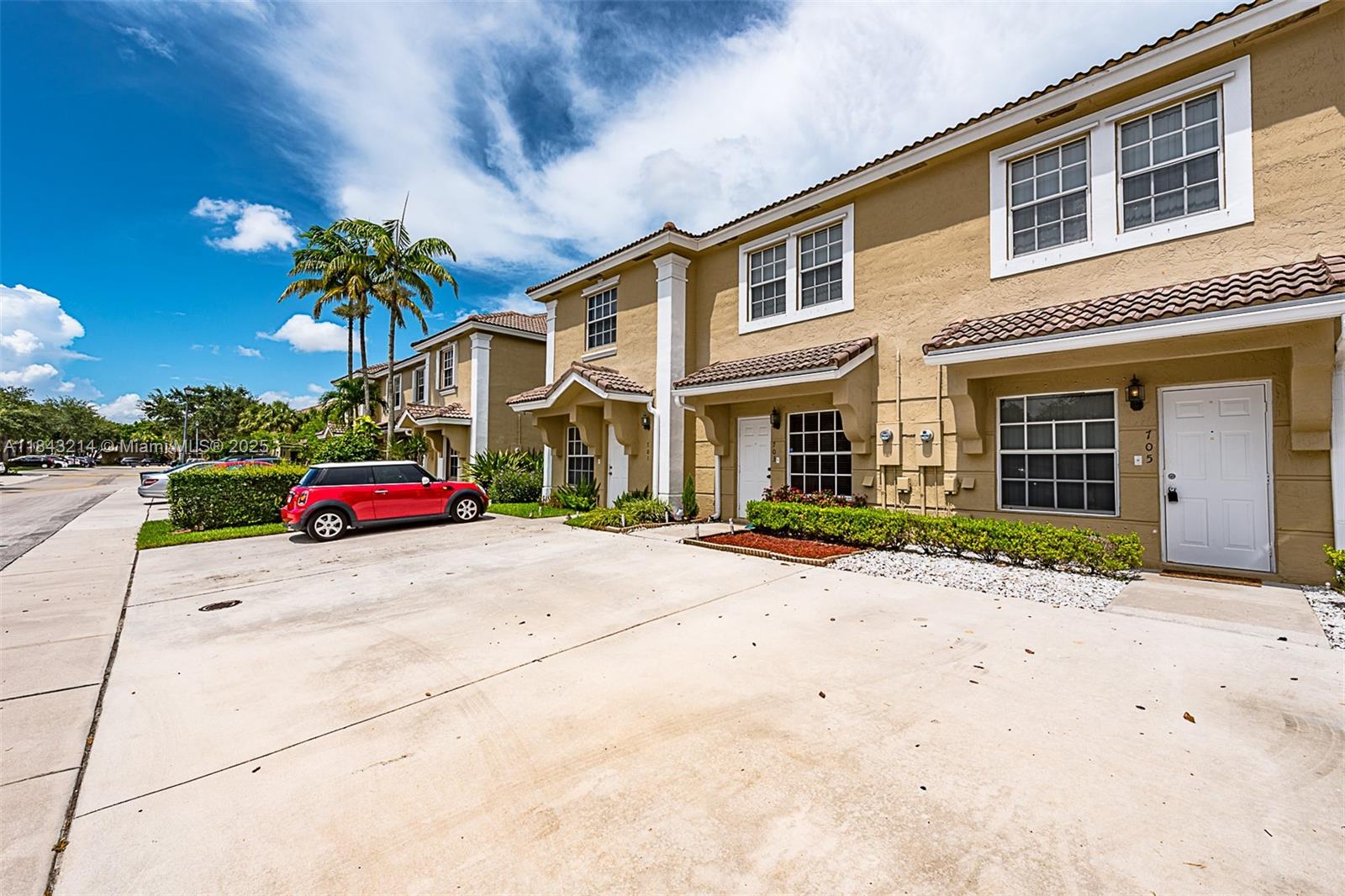 Property photo # 8