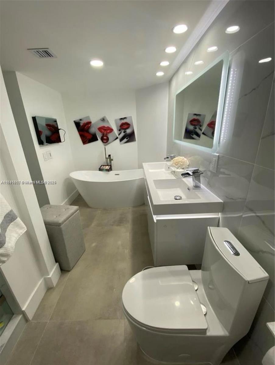 Property photo # 8