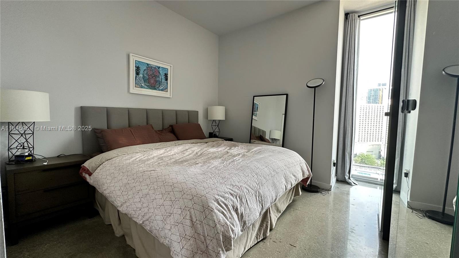 Property photo # 4