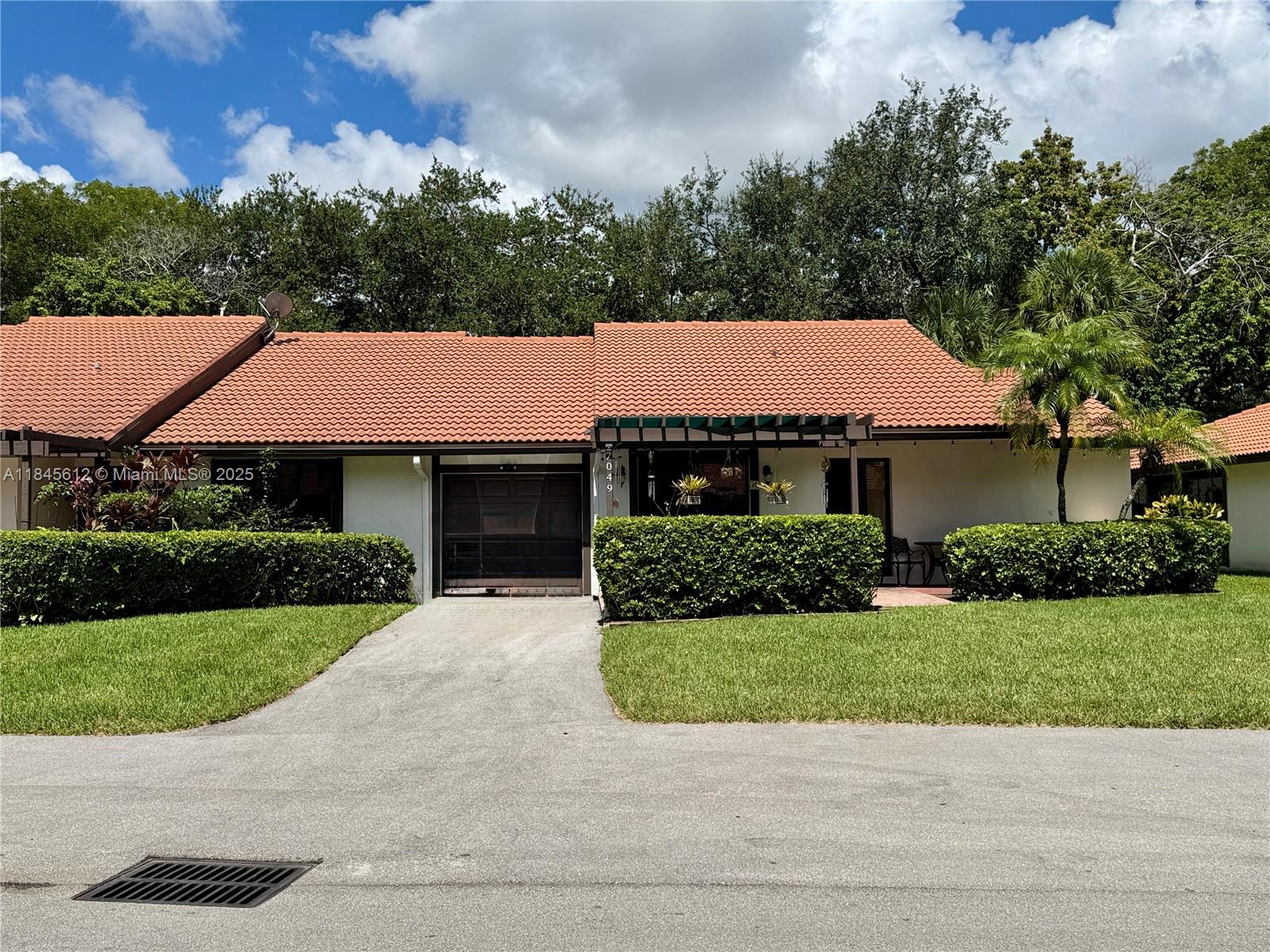 Property photo # 0