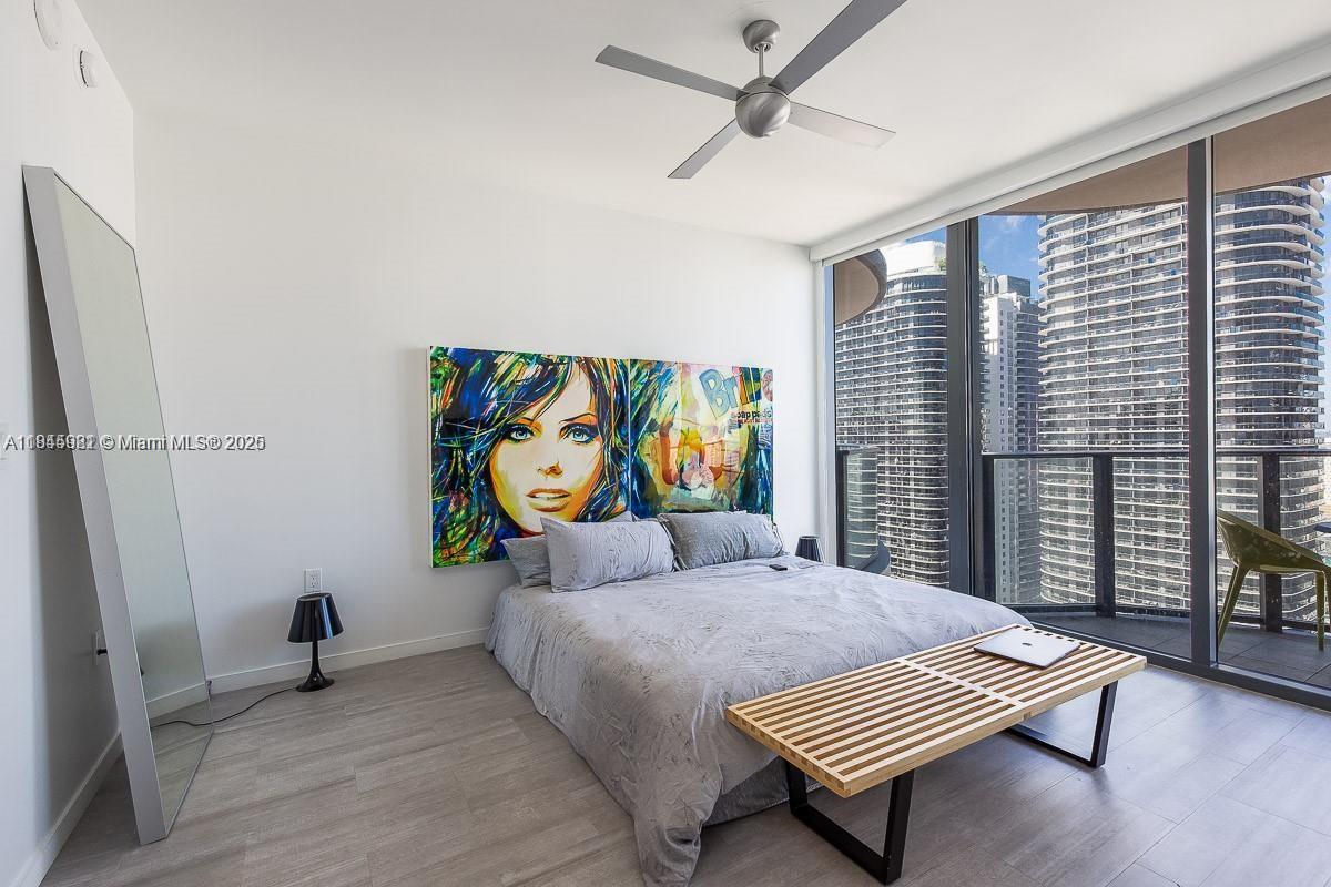 1000 Brickell Plz #3512, Miami FL 33131