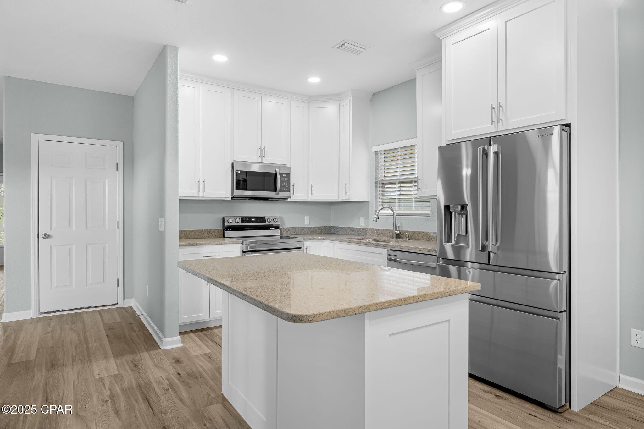 Image 13 For 7612 Sunset Avenue