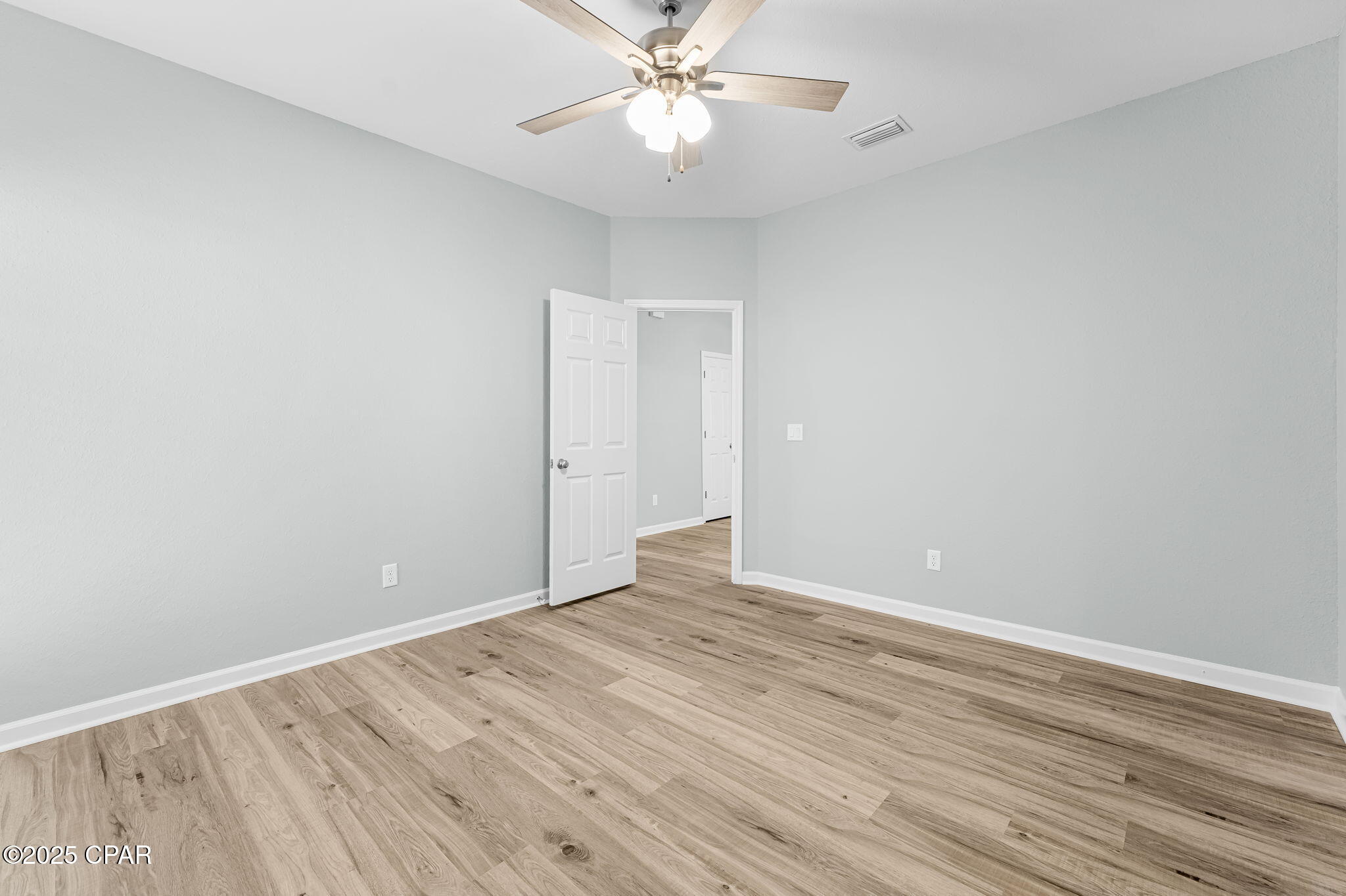 Image 20 For 7612 Sunset Avenue