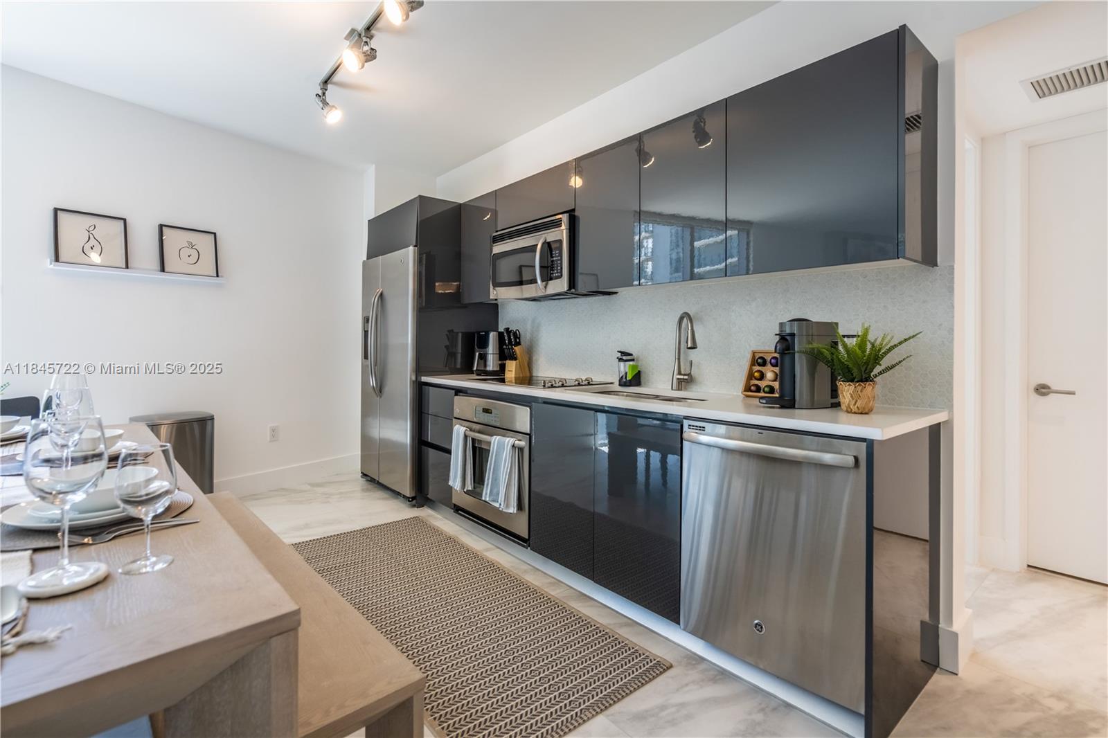 Property photo # 3