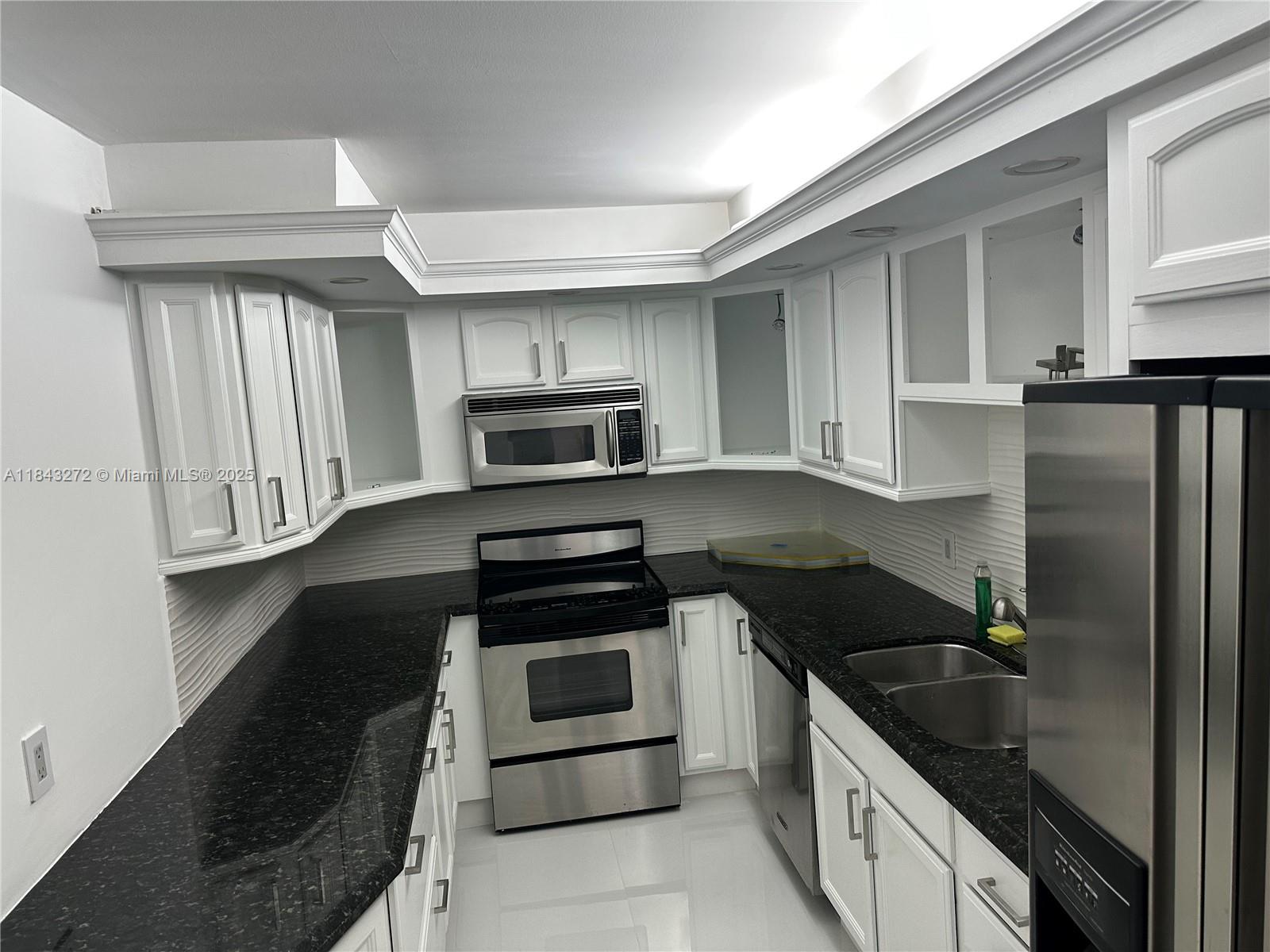 Property photo # 9