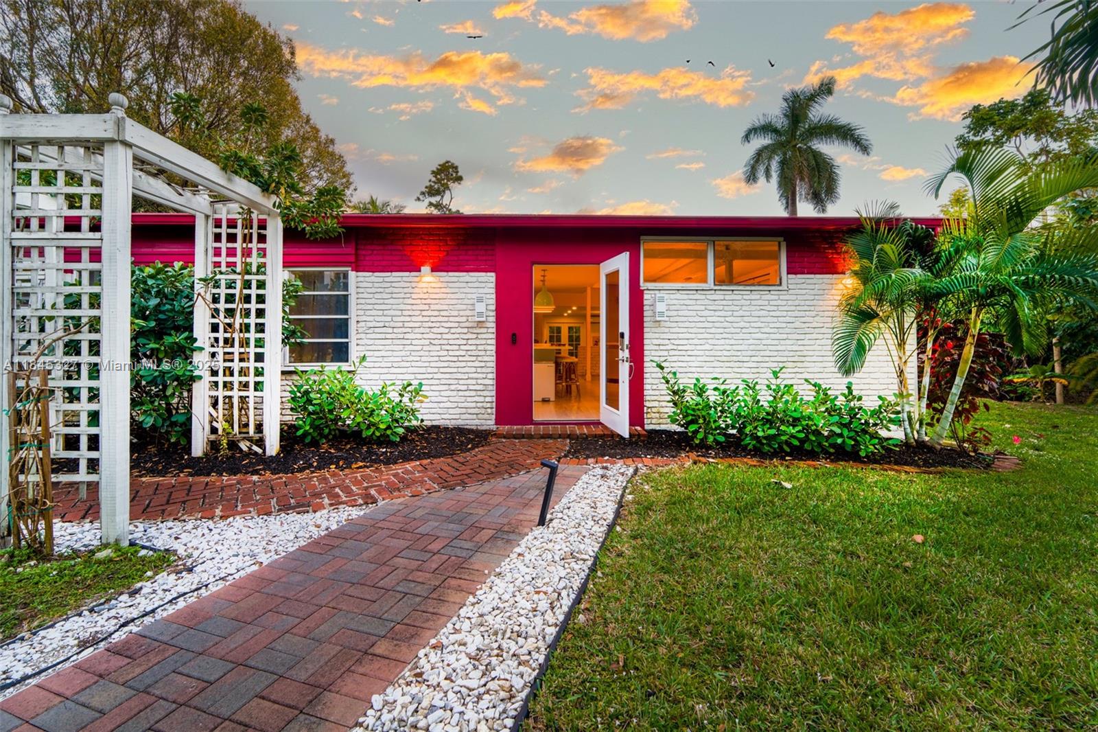 Property photo # 0