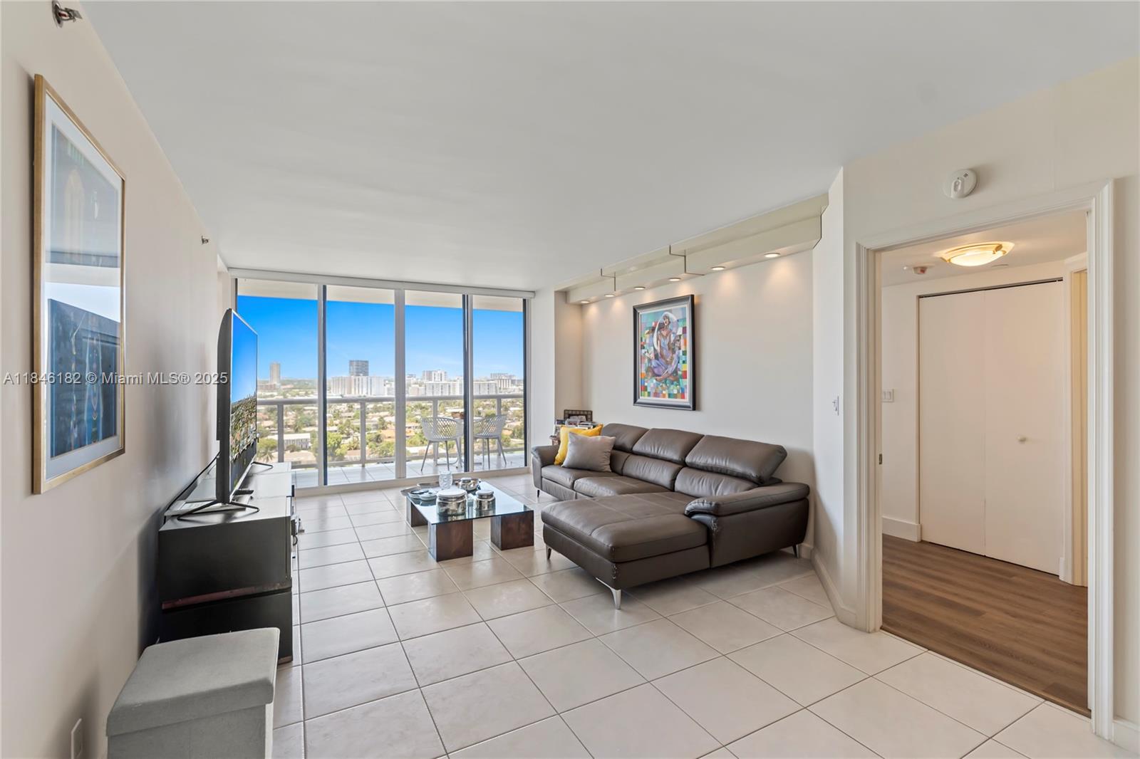 Property photo # 4