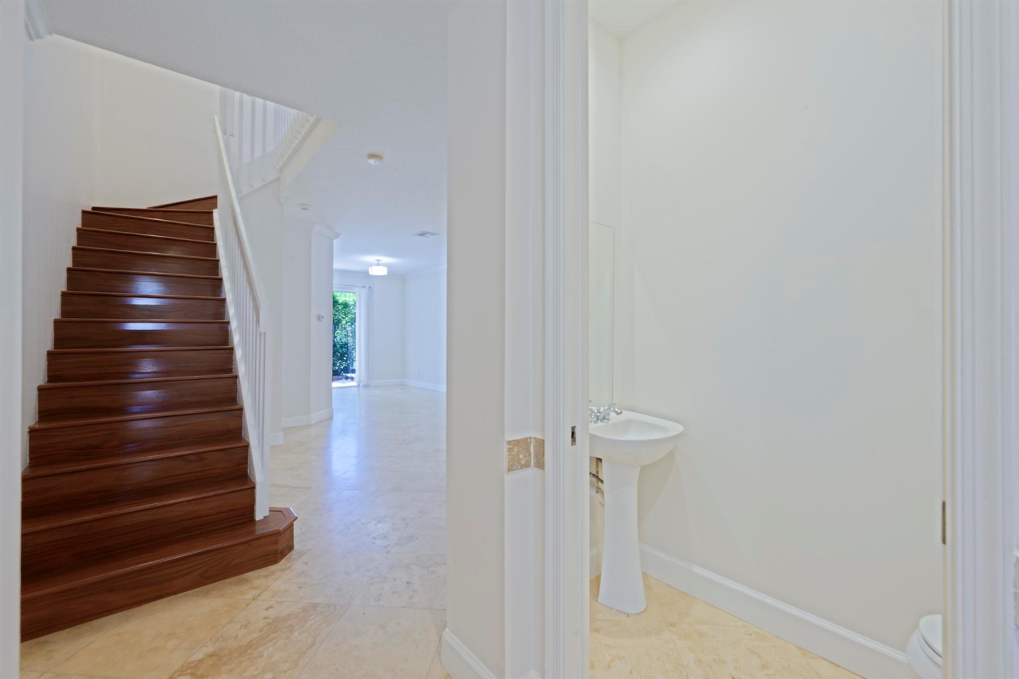 Image to showcase the property located at 774 Seaview Drive