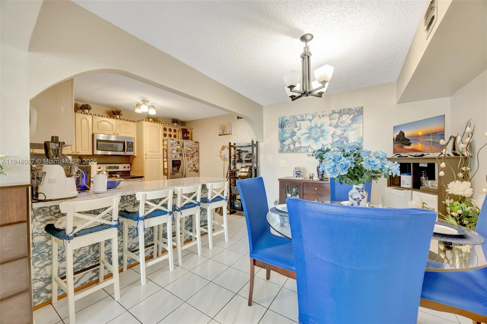Property photo # 0