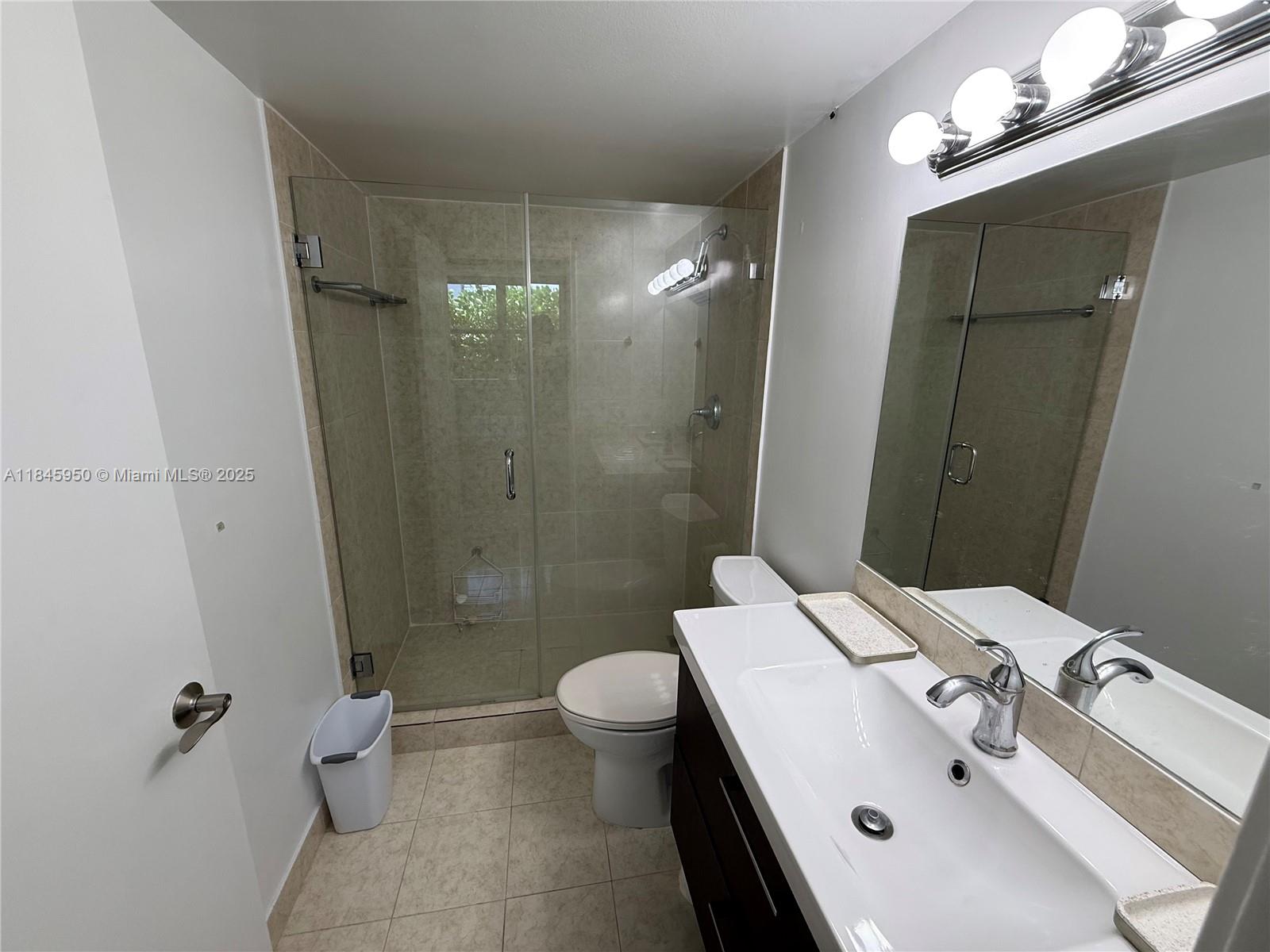 770 Claughton Island Dr #404, Miami FL 33131