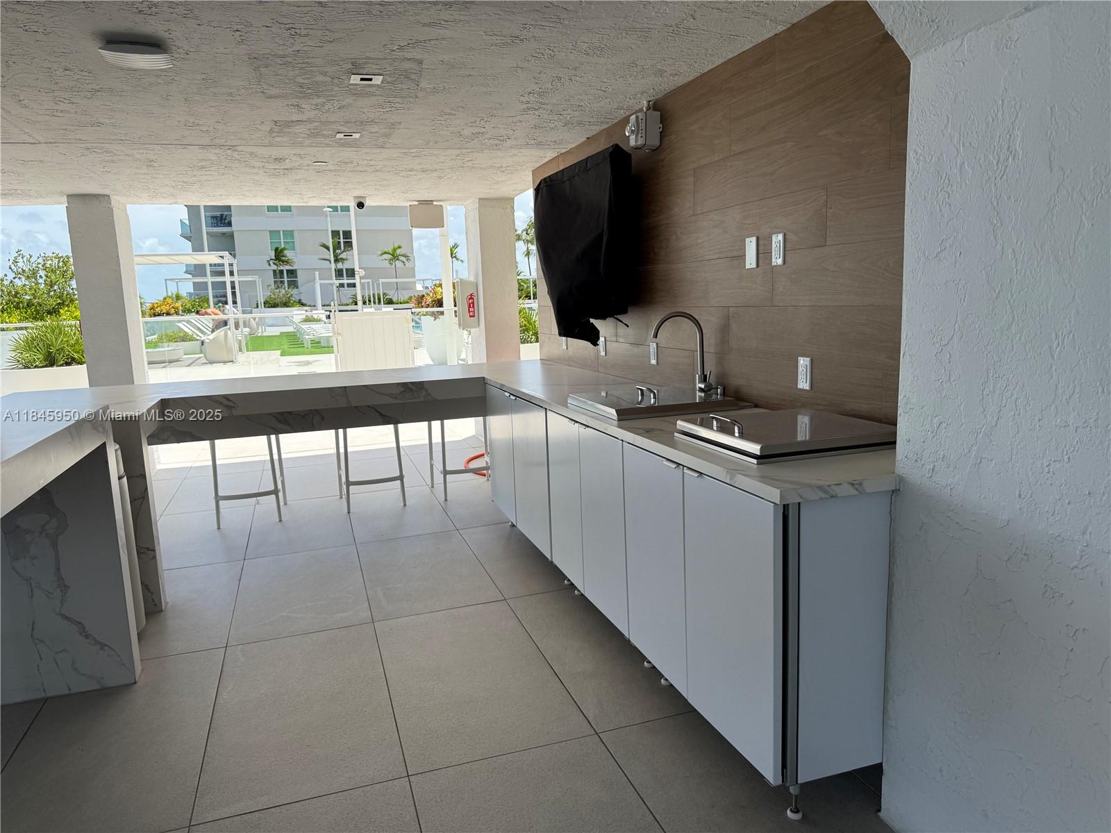770 Claughton Island Dr #404, Miami FL 33131