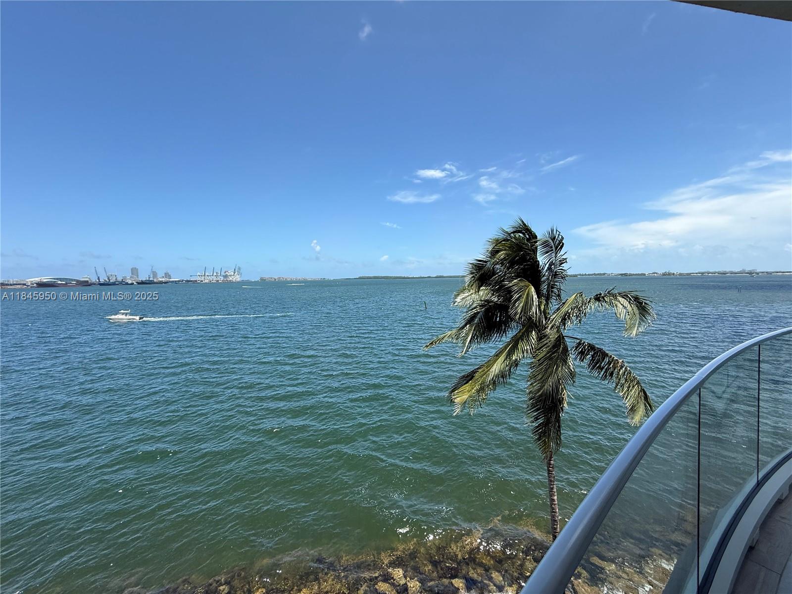770 Claughton Island Dr #404, Miami FL 33131