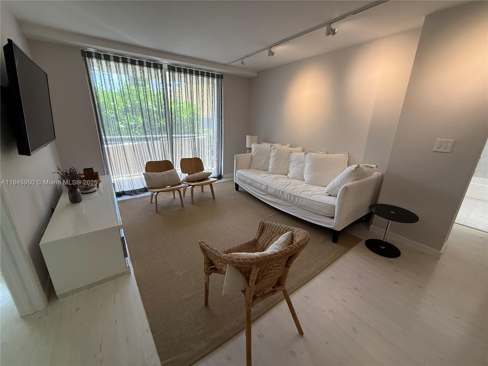 770 Claughton Island Dr #404, Miami FL 33131