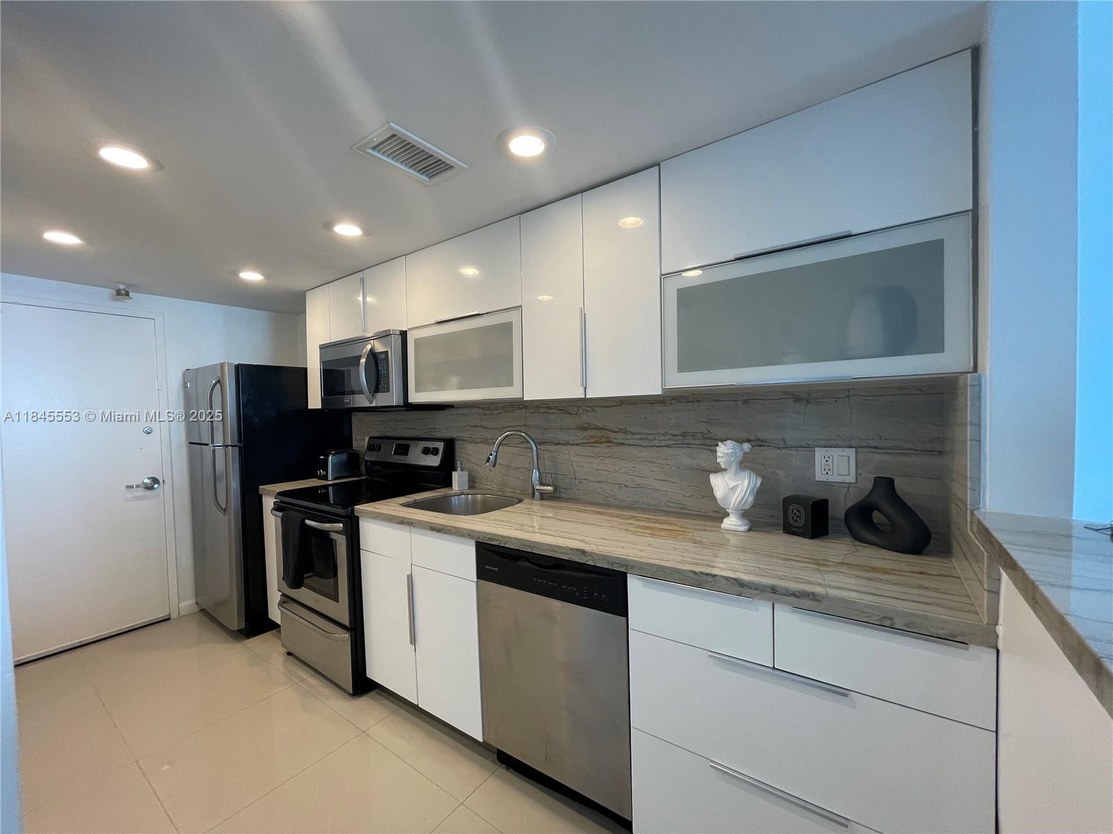 Property photo # 7