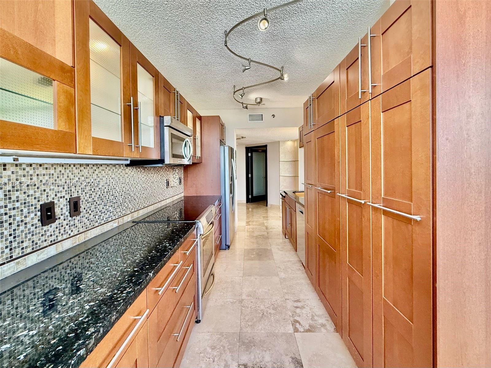 Property photo # 9