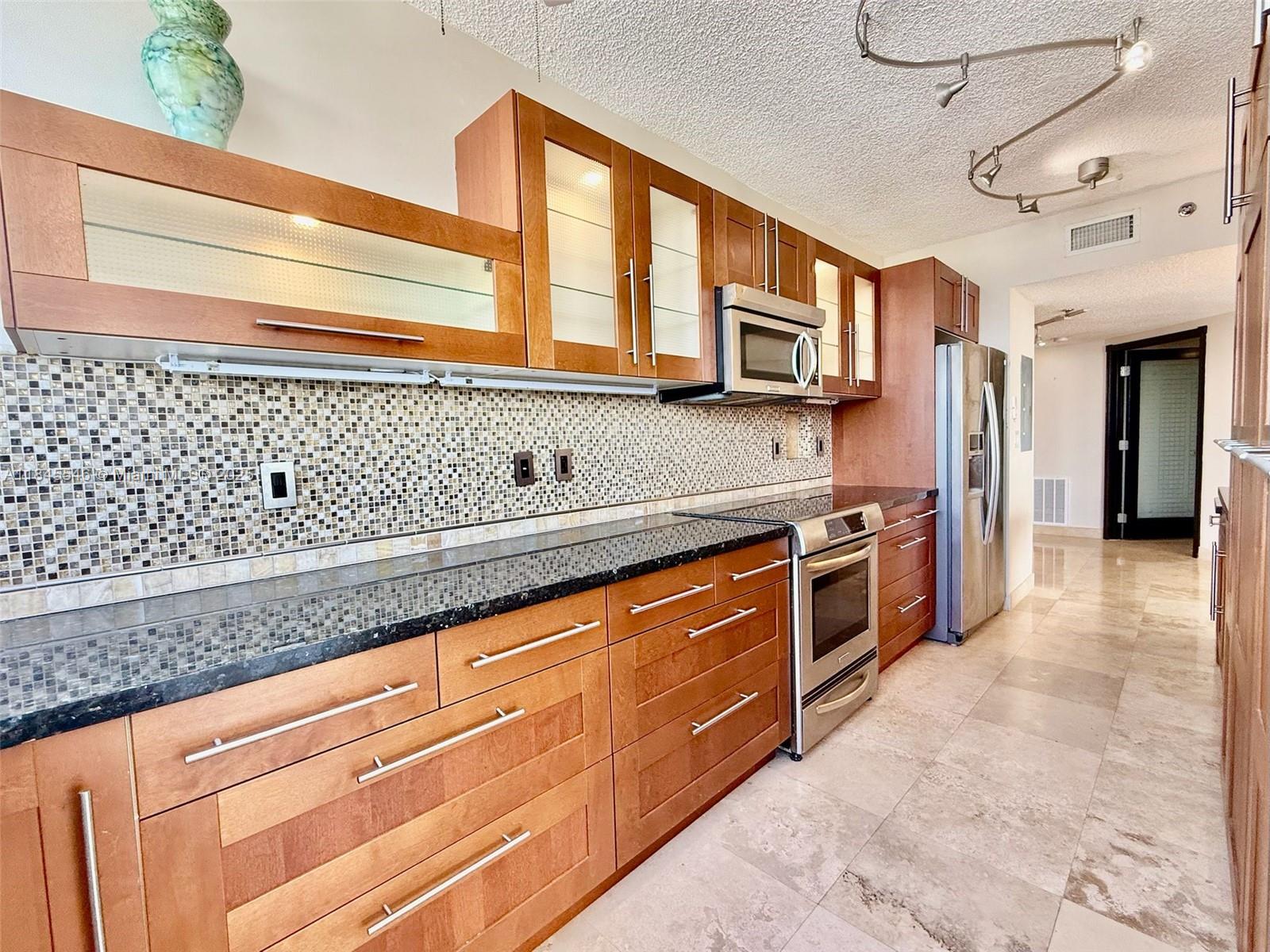 Property photo # 8