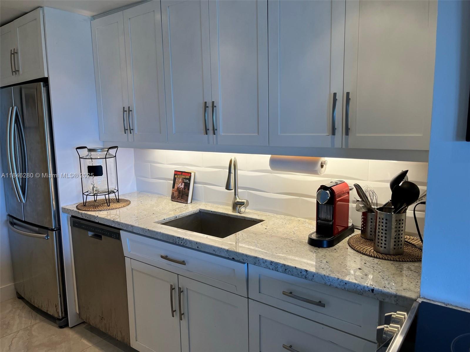 Property photo # 9