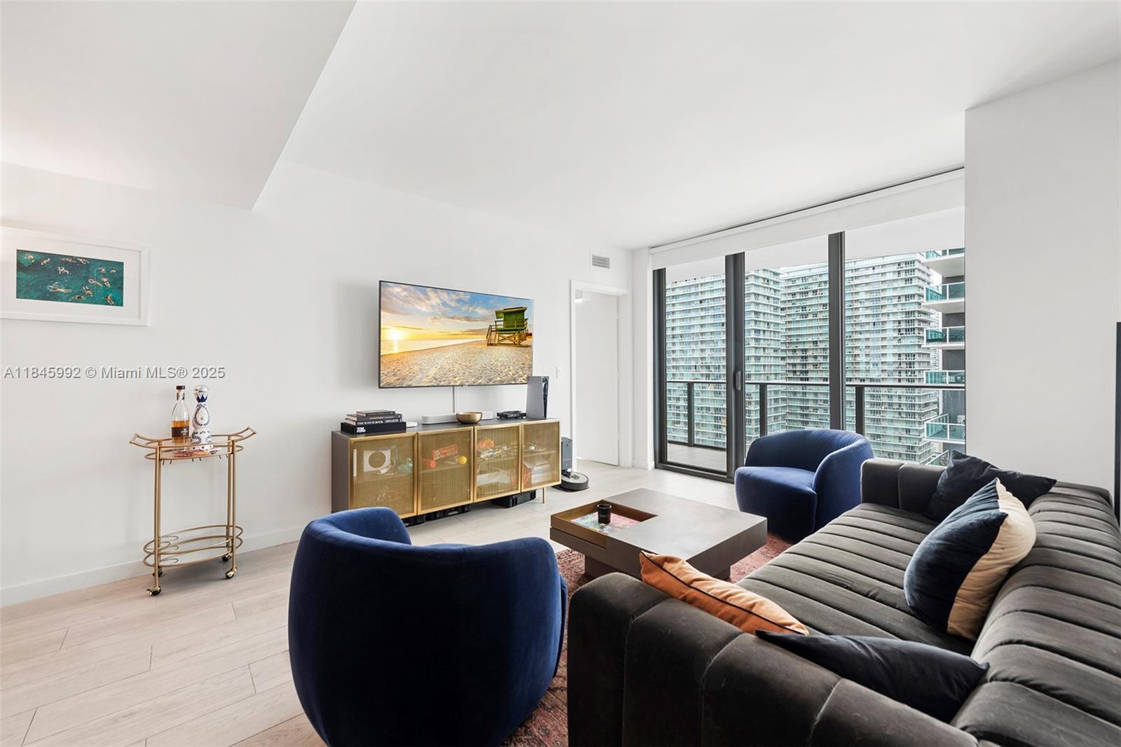 Property photo # 8