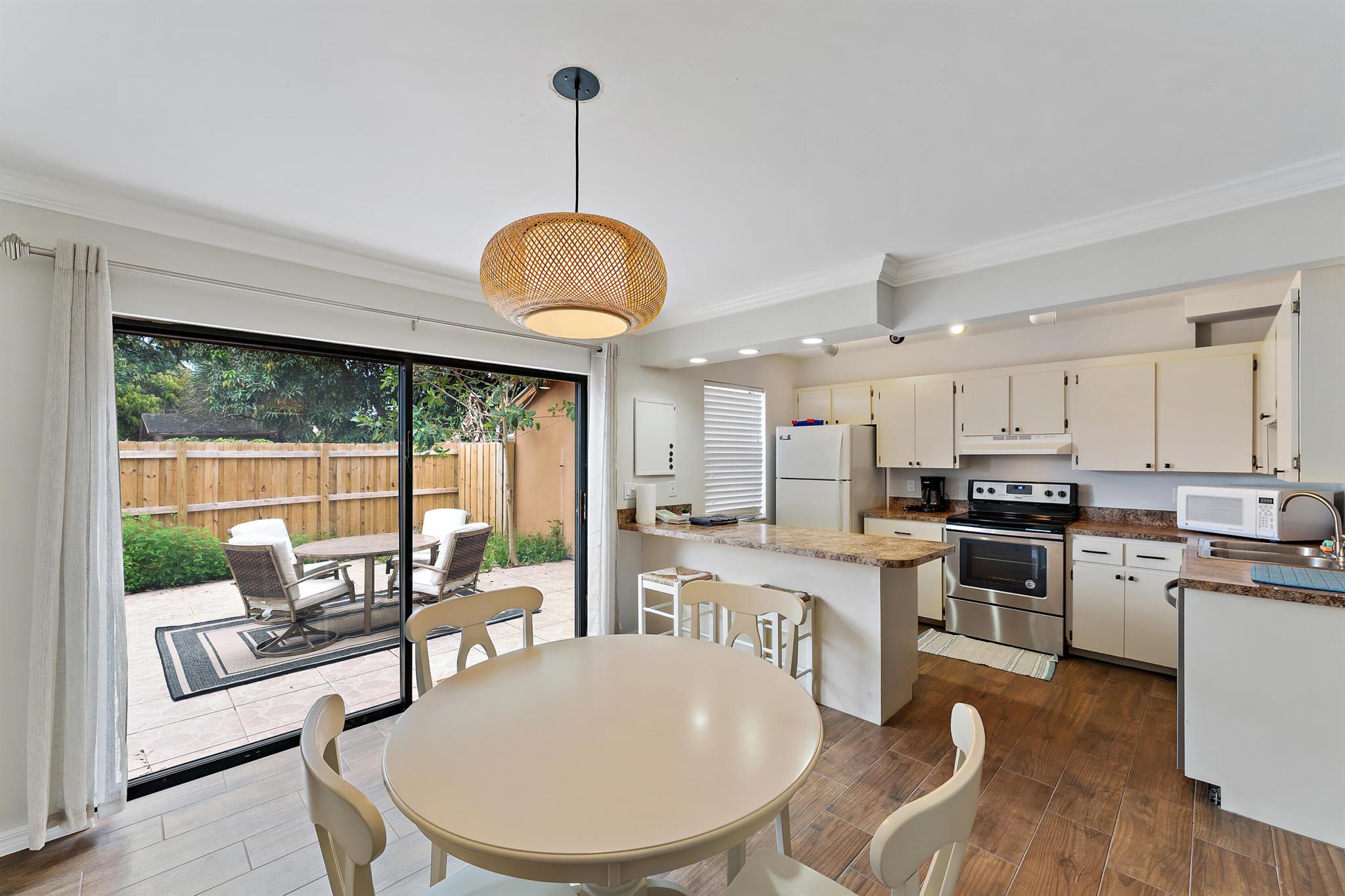 Image to showcase the property located at 912 Sandtree Drive
