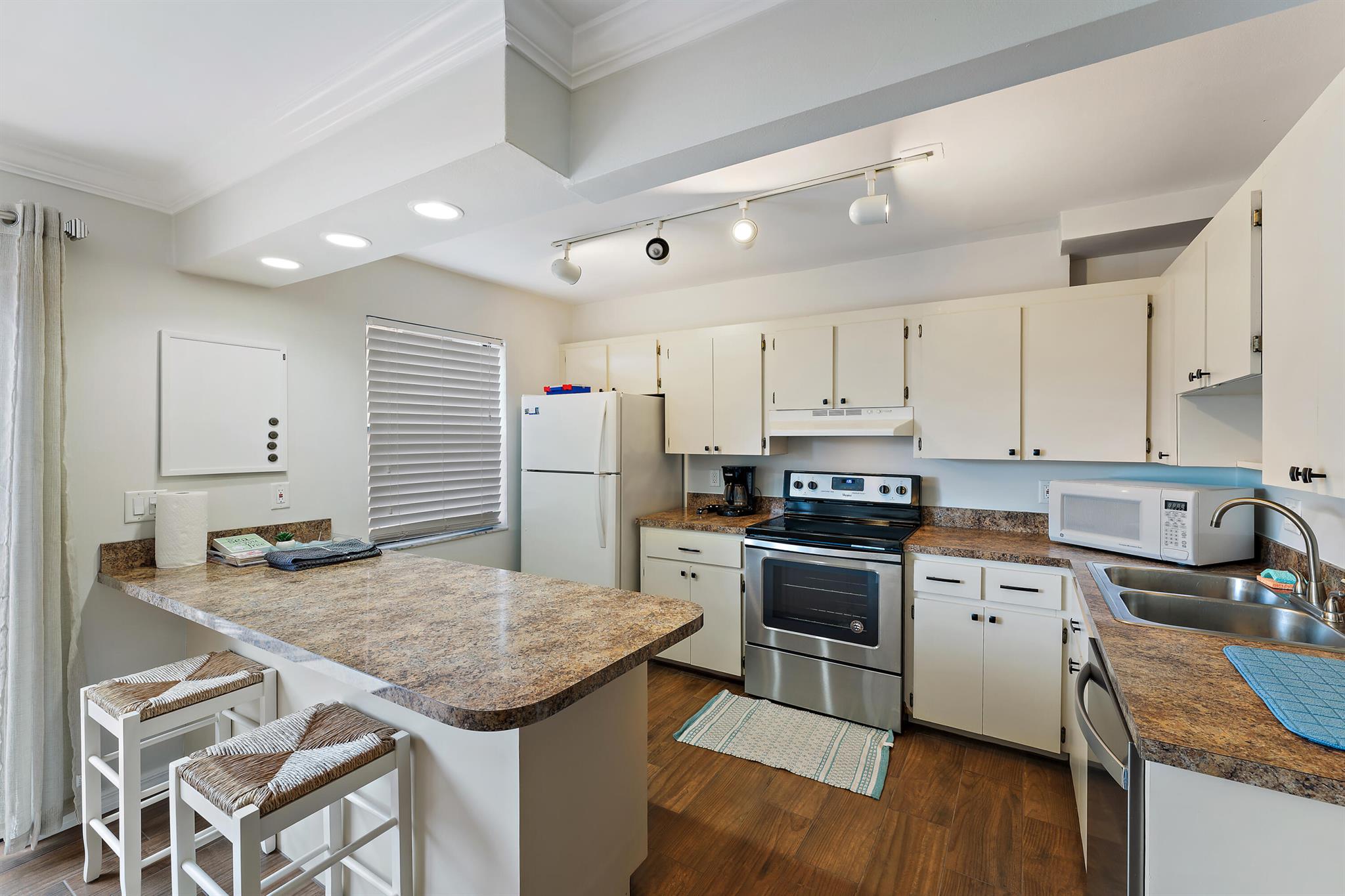 Image to showcase the property located at 912 Sandtree Drive