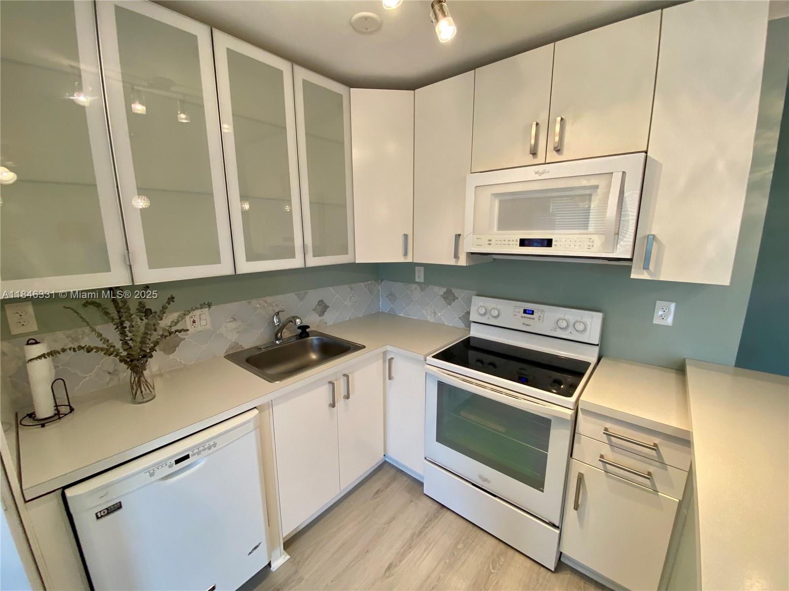 Property photo # 4