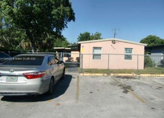 Property photo # 0