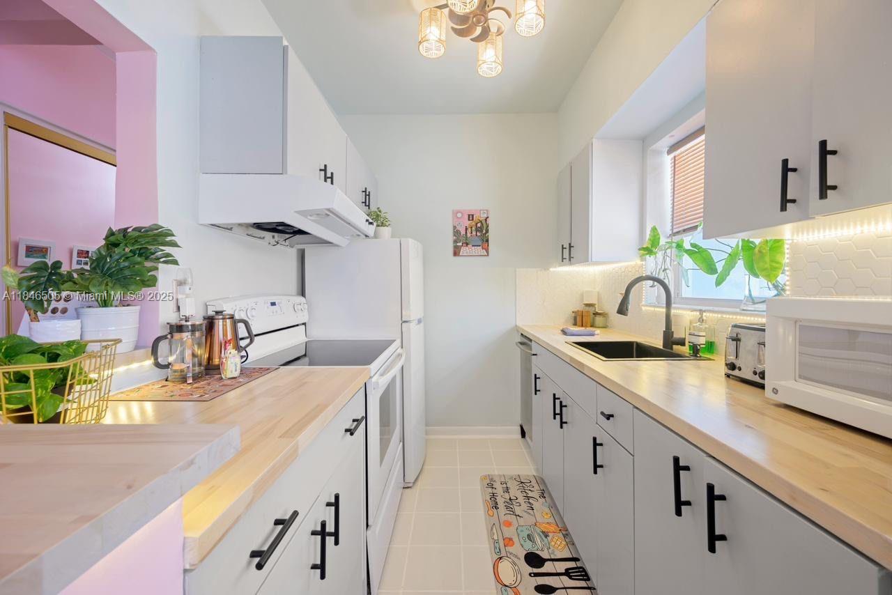 Property photo # 9