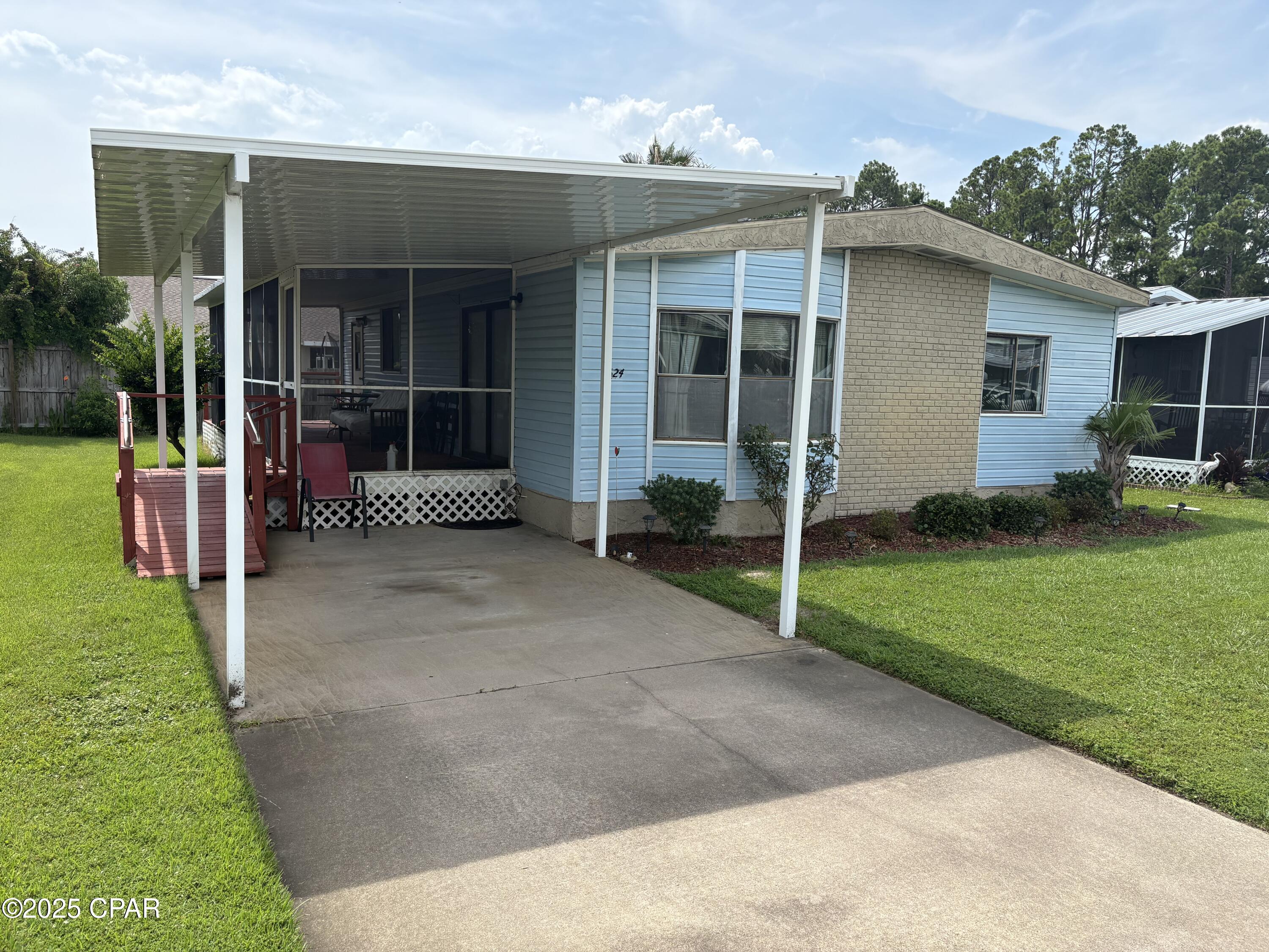 Image 1 For 1624 Acre  