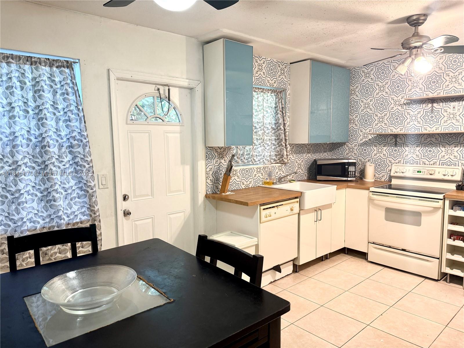 Property photo # 4