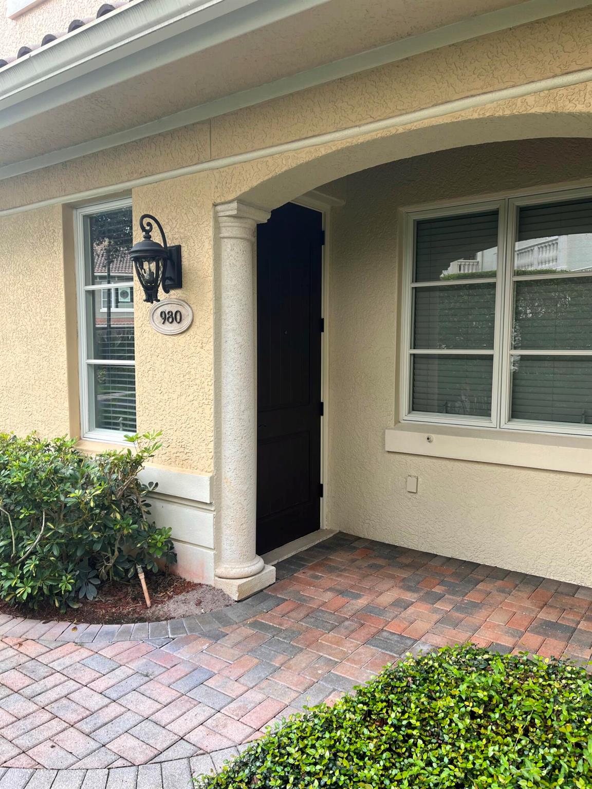 980 SE Willoughby Trace FL