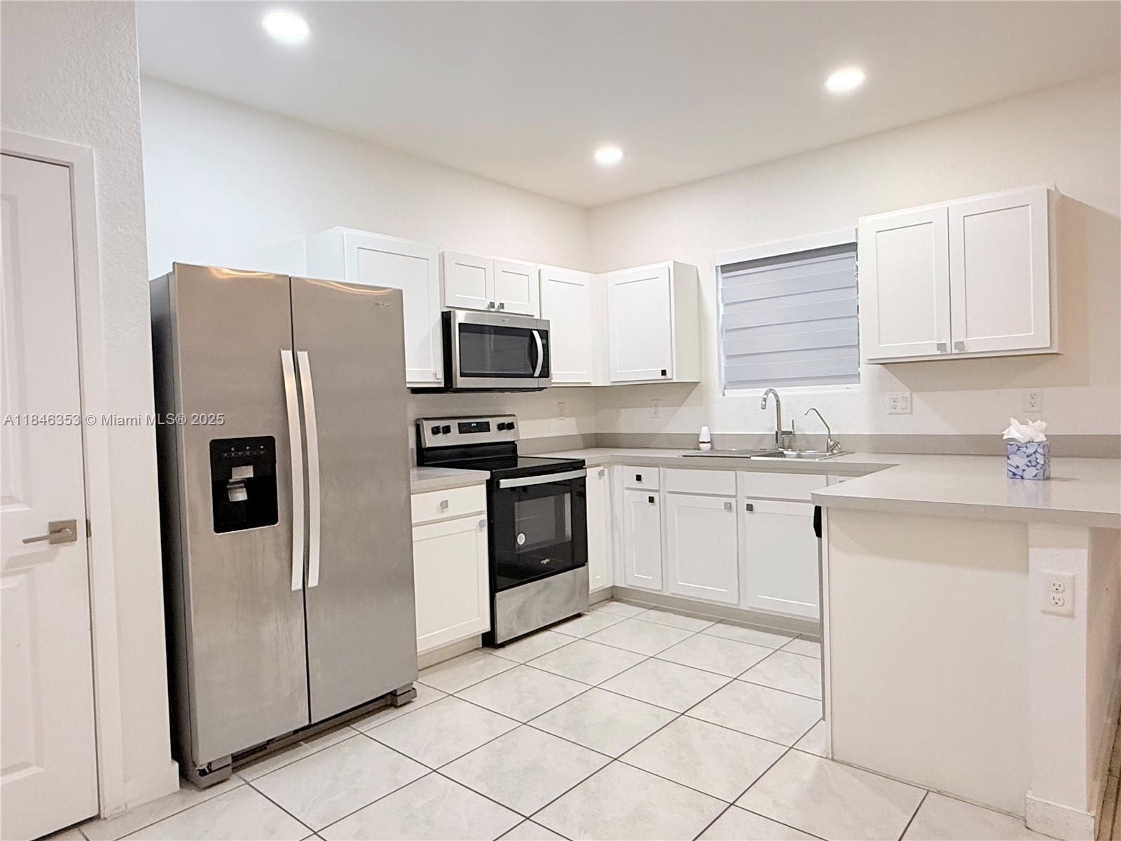 Property photo # 2