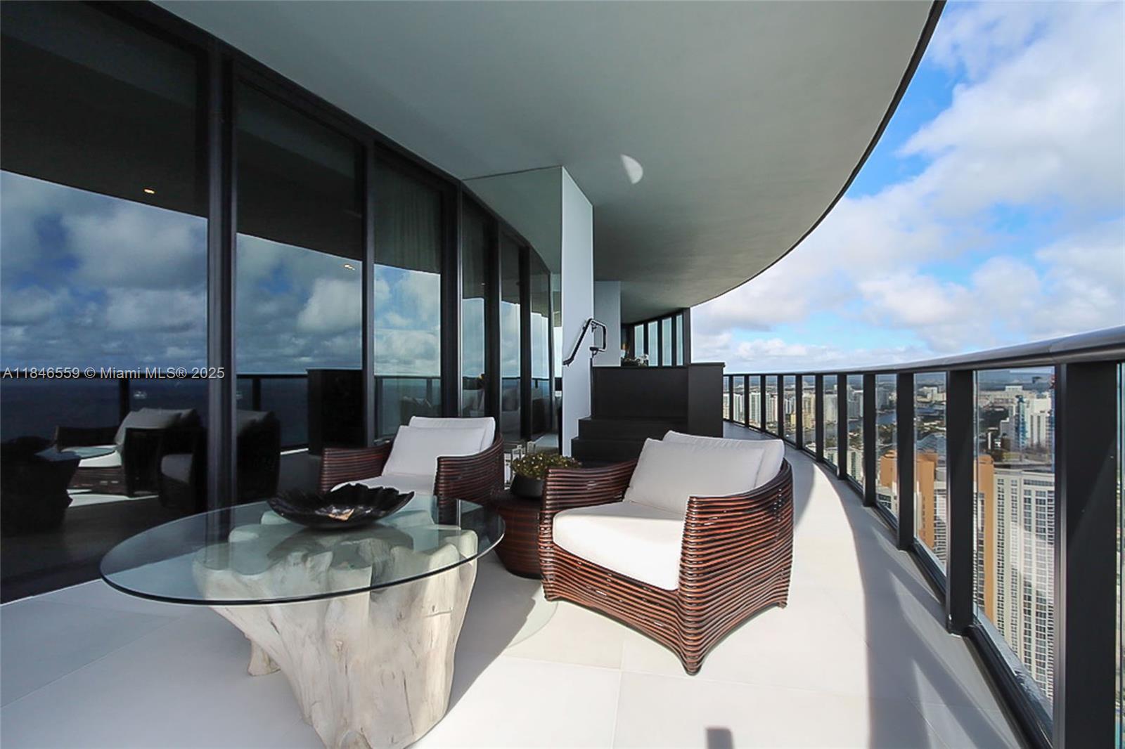 Property photo # 4