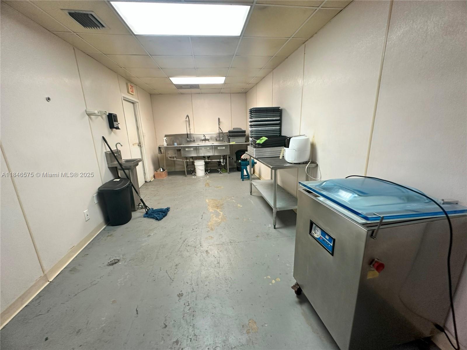  , Doral, Florida 33166